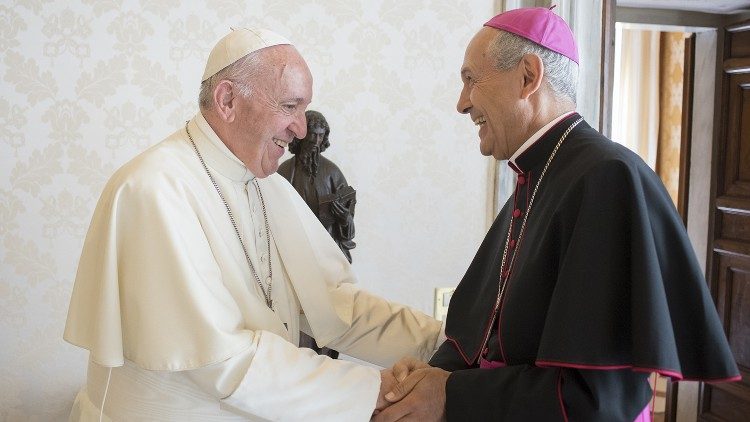 2017.09.14 S.E. Mons. Gabriele Giordano Caccia incontra Papa Francesco