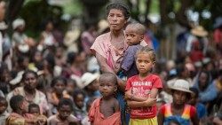 CAFRICA-ECONOMY-POVERTY