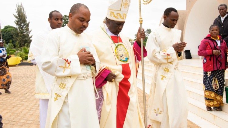 Ibada ya Misa Takatifu ilichangamka sana kwa ushiriki wa watoto