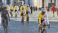 Athletica-Vaticana---pedalata-solidaleAEM.jpg