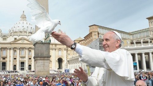 Índia. Dom Kuttimackal: abordagem do Papa nos ajudou na coexistência inter-religiosa