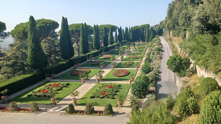 Park der früheren päpstlichen Sommerresidenz Castel Gandolfo