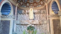 Fontanelle: Fecioara Maria, ”Trandafir tainic”.