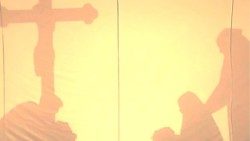 14754---Strumica-Way-of-the-Cross-with-Shadow-Play.jpg