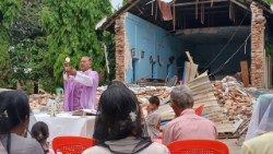 Myanmar-Pasqua-tra-le-macerie-di-Mandalay.jpg