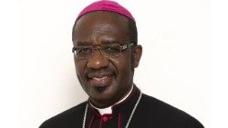 Dom José Manuel Imbamba, arcebispo de Saurimo, Angola