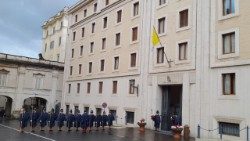 La-residenza-di-Papa-Francesco-Domus-Sanctae-Marthae-nota-anche-come-Casa-Santa-Marta.jpg